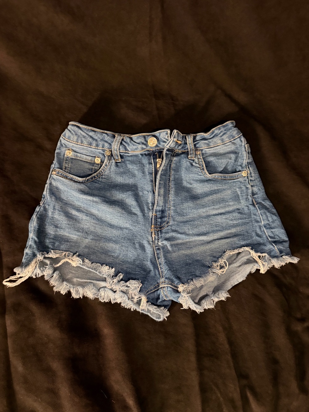 Love Tree Frayed Hem High-Rise Denim Shorts - Light Blue